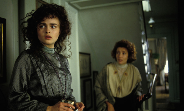 Emma Thompson şi Helena Bonham Carter în filmul Howards End/ Profimedia