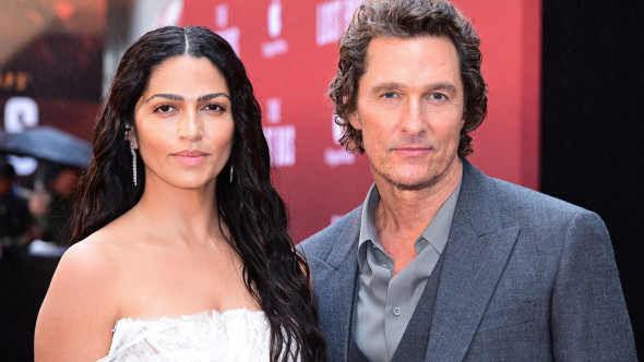 Una dintre cele mai admirate familii de la Hollywood. Matthew McConaughey, alături de soție și cei trei copii adolescenți. „Minunați”