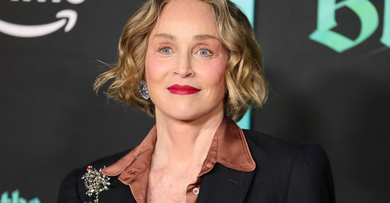 Sharon Stone, dezvăluiri cutremurătoare despre trecutul familiei sale: „Tata a pierdut tot, mama a crescut în sărăcie extremă”