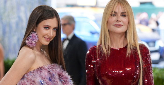 Nicole Kidman a încălcat regulile la Met Gala 2026. Actrița a avut o apariție spectaculoasă alături de fiica sa de 17 ani, Sunday Rose