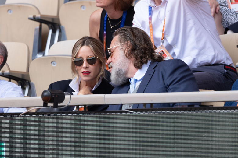 RG26 - French Open - Russell Crowe and Britney Theriot Day 1 NB