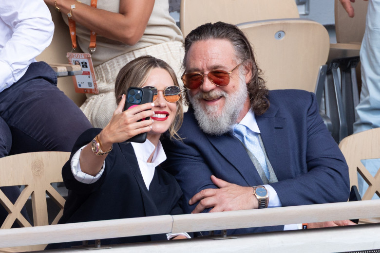 RG26 - French Open - Russell Crowe and Britney Theriot Day 1 NB