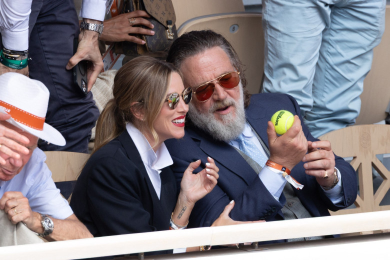 RG26 - French Open - Russell Crowe and Britney Theriot Day 1 NB