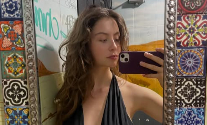 carys douglas (1)