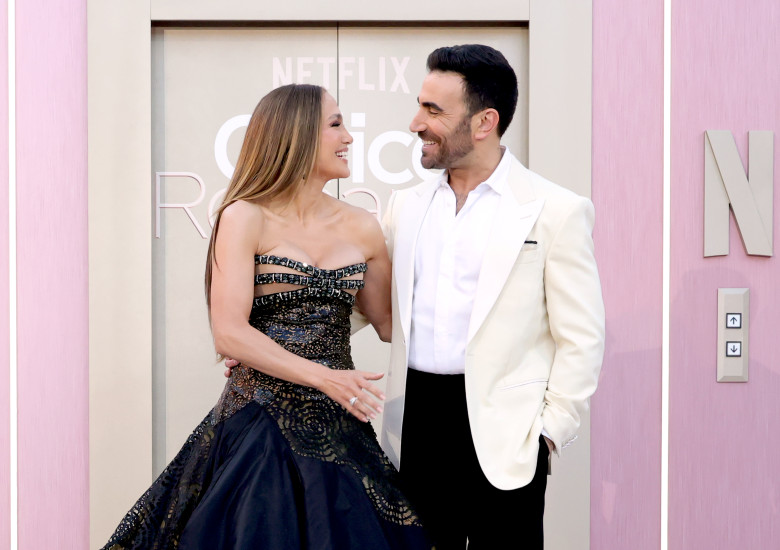 World Premiere Of Netflix's "Office Romance" - Arrivals
