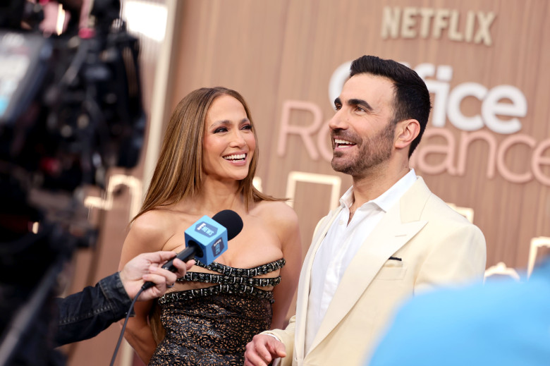 Netflix's "Office Romance" World Premiere