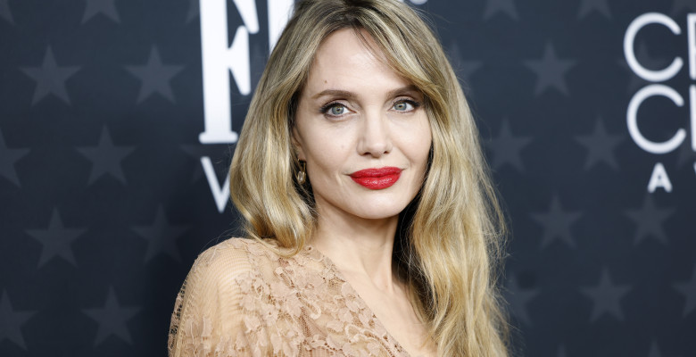 30th Annual Critics Choice Awards - Arrivals