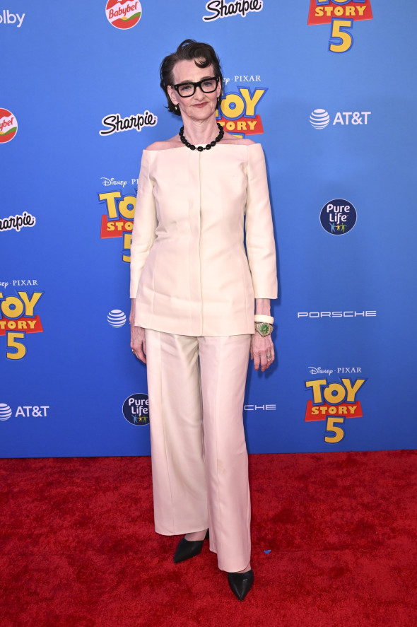Joan Cusack