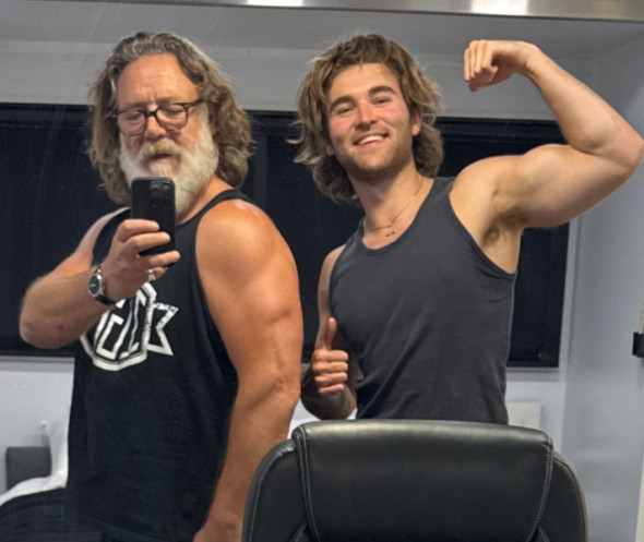 Russell Crowe și fiul lui, Tennyson