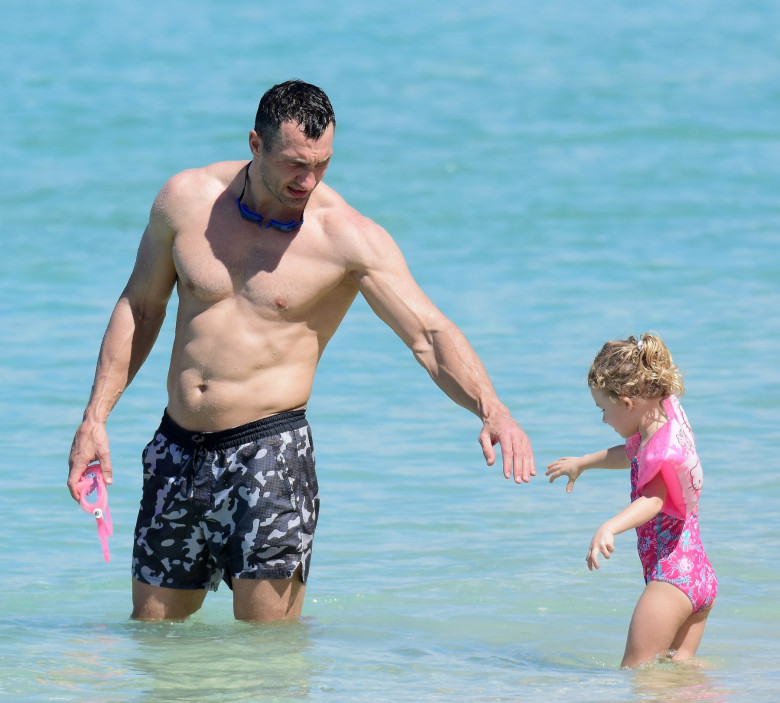 Vladimir Kliciko și fiica lui și a lui Hayden Panettiere