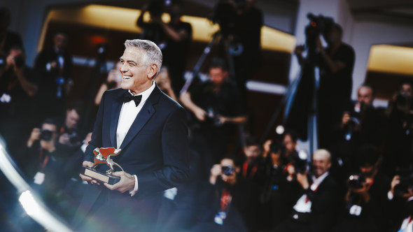 George Clooney, discurs memorabil la Veneția. „Am 65 de ani. Te speli pe dinţi şi îţi spui: Vai, arătau mult mai bine înainte”