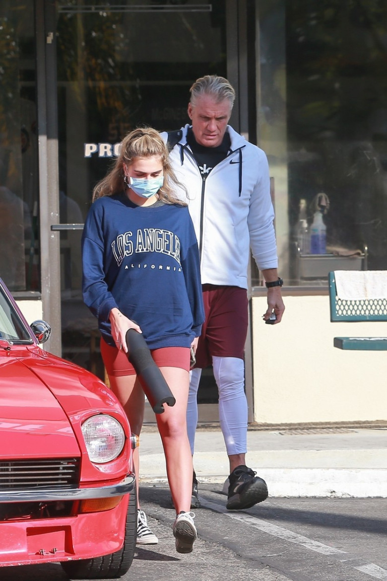 *EXCLUSIVE* Dolph Lundgren and Emma Krokdal workout at Pro Camp gym in Venice