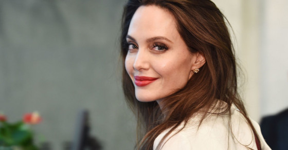 Angelina Jolie, prima apariție în public după accidentul fiului său. Actrița, vizibil afectată de starea lui Pax