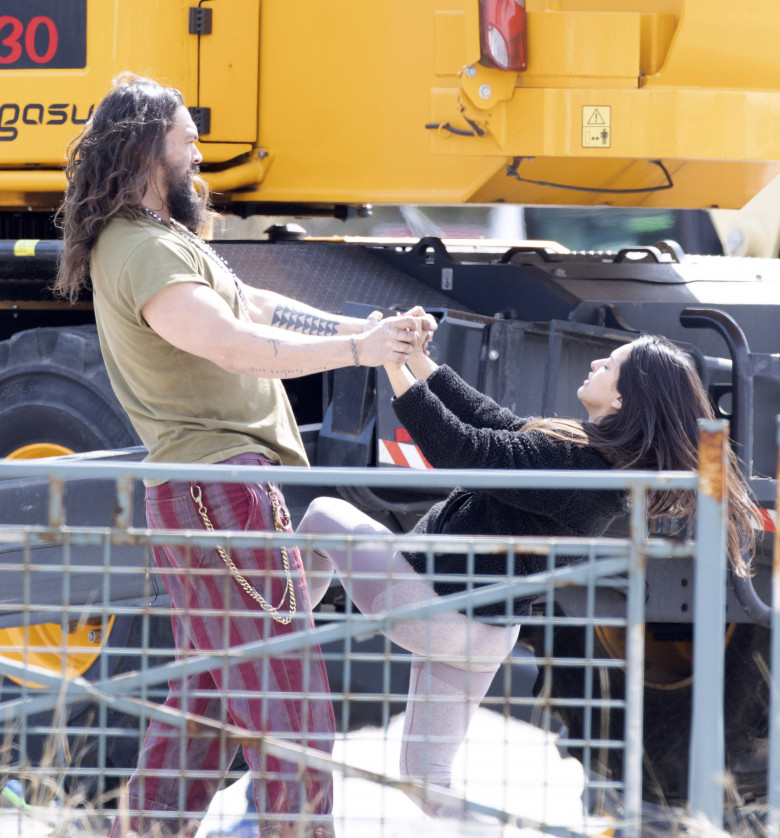 EXCLUSIVE: Jason Momoa is Pictured Practicing His Dance Moves Before  Filming a Green Screen Scene for 'Slumberland' in Toronto, Canada.