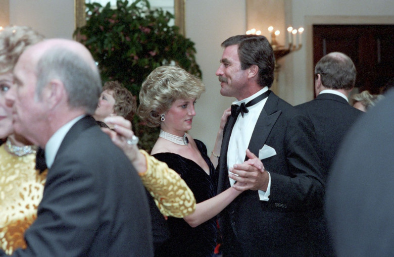White House dinner, Washington, America - 09 Nov 1985