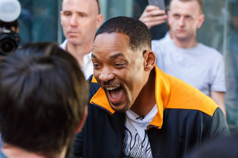 Will Smith - The Fresh Prince of Sydney Mobbed by Fans in City