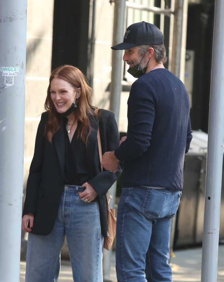 Julianne Moore și Bart Freundlich