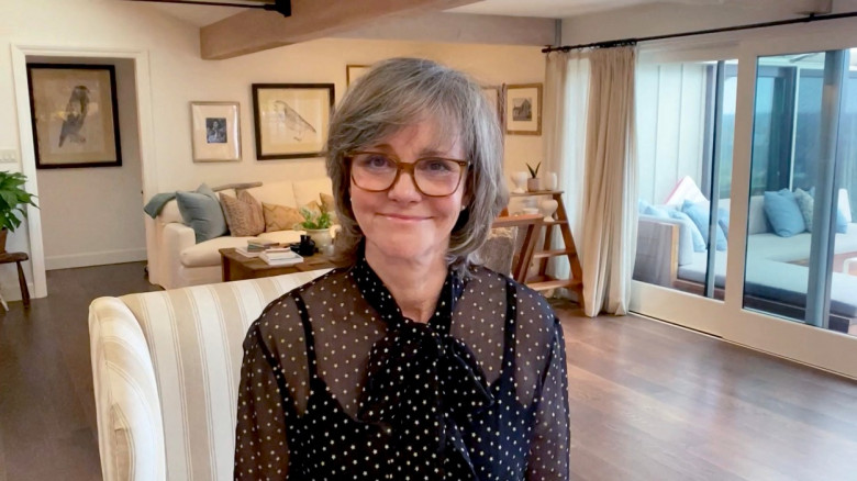 sally field (7)