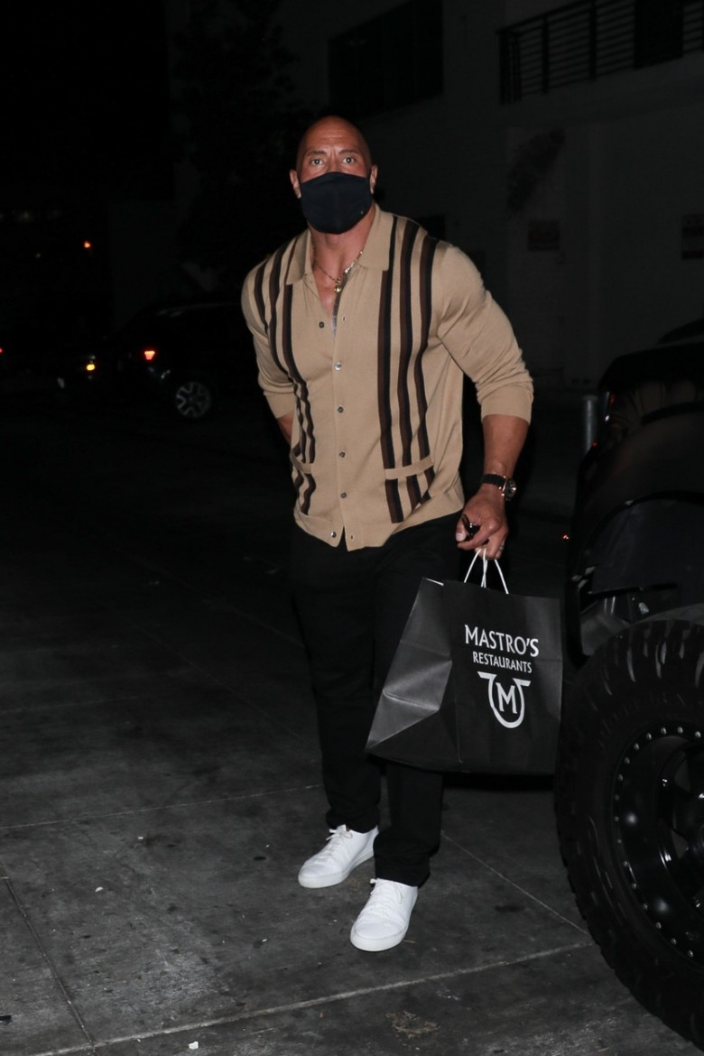 *EXCLUSIVE* Dwayne Johnson enjoys dinner with his wife at Mastro's