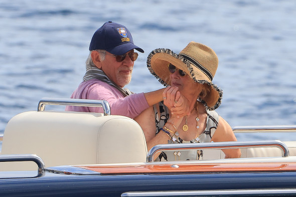 Steven Spielberg și sotia lui, Kate Capshaw, în Franța