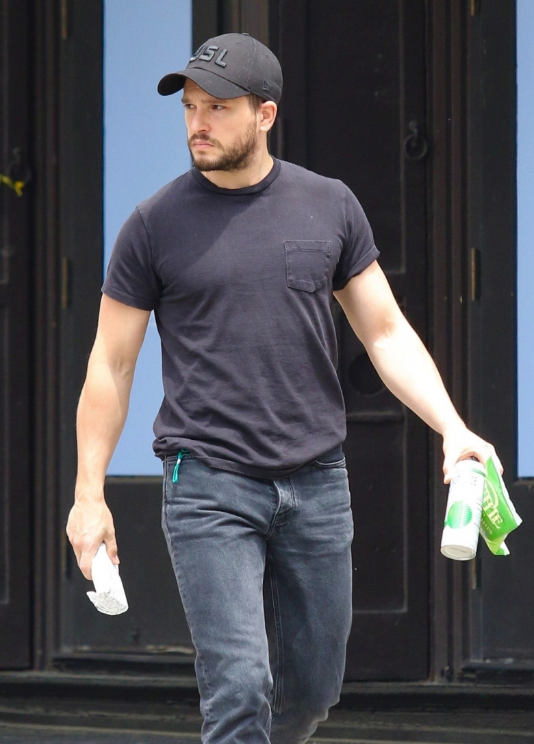 *EXCLUSIVE* Kit Harington stops for some snacks while running errands in NYC