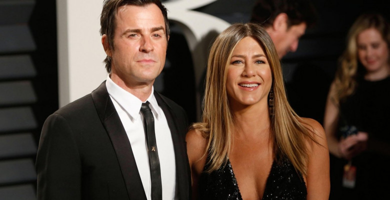 Beverly Hills, Us. 26th Feb, 2017. Justin Theroux and Jennifer Aniston arrive at the Vanity Fair Oscar Party at Wallis Annenberg Center for the Performing Arts in Beverly Hills, Los Angeles, USA, on 26 February 2017. Photo: Hubert Boesl - NO WIRE SERVICE