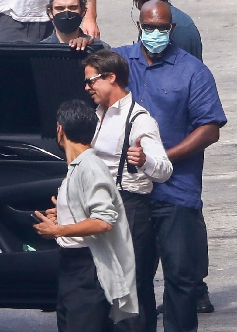 *EXCLUSIVE* Brad Pitt wraps up filming for the day on the set of 'Babylon' in LA