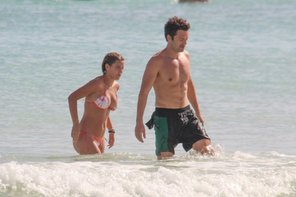 Sebastian Stan și Alejandra Onieva,