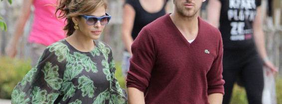 Ryan Gosling And Eva Mendes Spotted In Niagara Falls