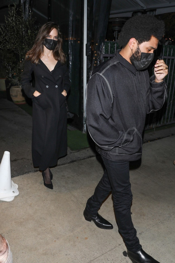 Angelina Jolie, fotografiată cu The Weeknd