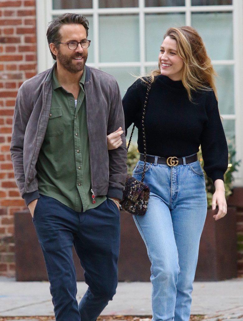 *EXCLUSIVE* Blake Lively and Ryan Reynolds look blissful during a romantic stroll in NYC!