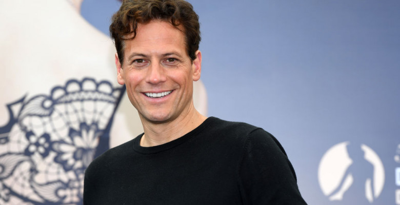 Ioan Gruffudd, prima apariție publică cu iubita tânără după divorțul de Alice Evans