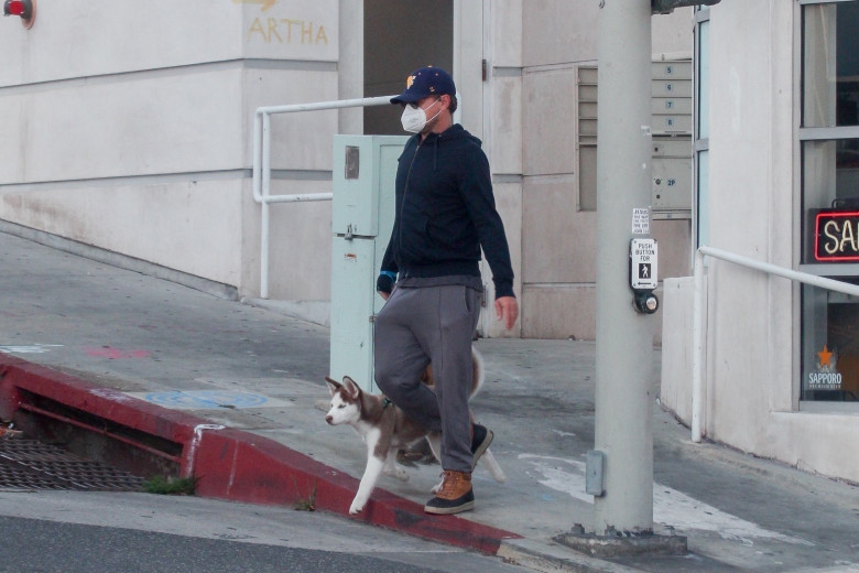 *PREMIUM-EXCLUSIVE* Leonardo DiCaprio and Camila Morrone walk their foster dog during Stay-at-Home Order *WEB EMBARGO UNTIL 9:15 AM PDT on April 17, 2020*