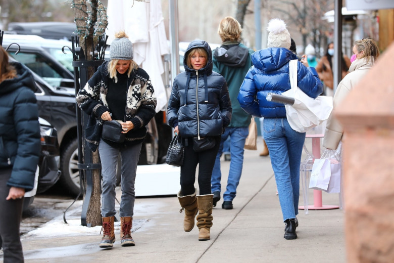 *EXCLUSIVE* Goldie Hawn and Erin Bartlett team up for last-minute shopping in Aspen