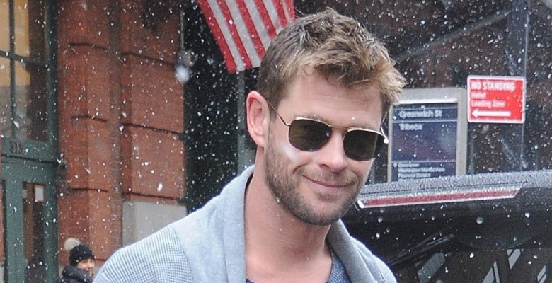 Chris Hemsworth and Elsa Pataky step out in the snow in the "Big Apple"