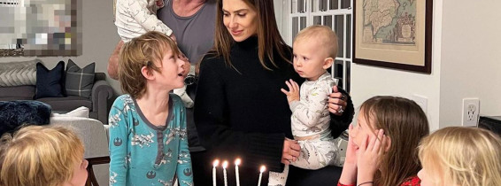 Cum a sărbătorit Alec Baldwin ziua de naștere a soției sale/ Instagram