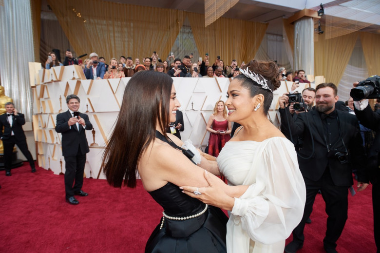 Salma Hayek și Penelope Cruz