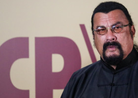 Steven Seagal,