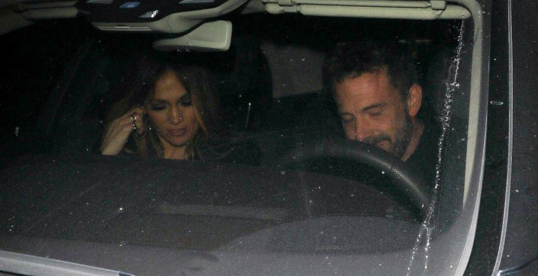 Ben Affleck și Jennifer Lopez, întâlnire romantică în Beverly Hills/ Profimedia