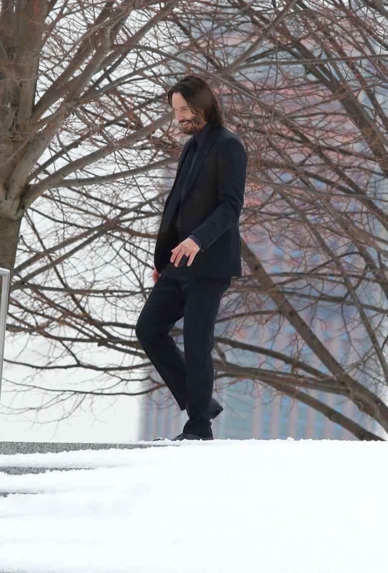 *EXCLUSIVE* Keanu Reeves films 'John Wick: Chapter 4' under extreme snowy conditions in New York City **WEB MUST CALL FOR PRICING**