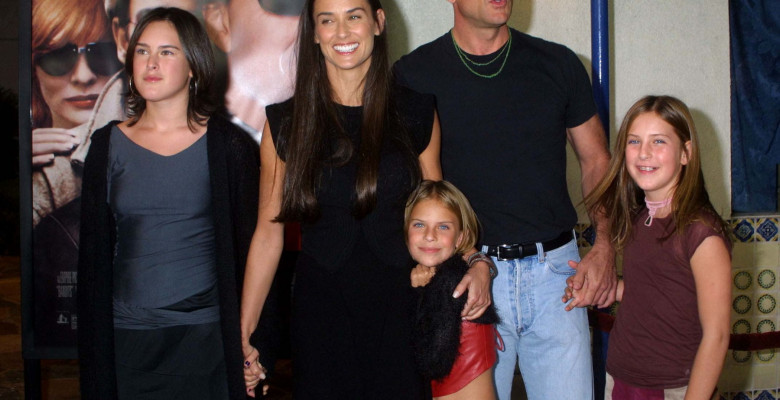 Bruce Willis și Demi Moore alături de fiicele lor/ Profimedia