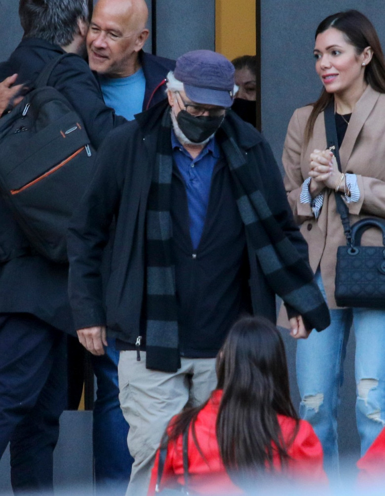 EXCLUSIVE Robert De Niro Arrives in Argentina to Film Netfilx New Series “Nada”