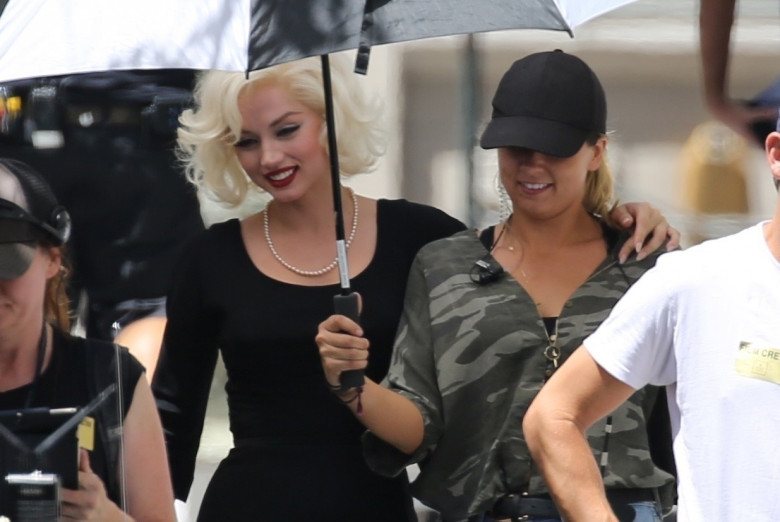 *EXCLUSIVE* Ana de Armas completes AMAZING transformation into Marilyn Monroe as she is seen for the first time on the set of 'Blonde'