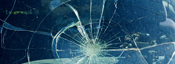 The,Broken,Windshield,In,Car,Accident