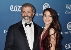 LOS ANGELES, CA - JANUARY 05: Mel Gibson (L) and Rosalind Ross attend Michael Muller's HEAVEN, presented by The Art of Elysium at a private venue on January 5, 2019 in Los Angeles, California.