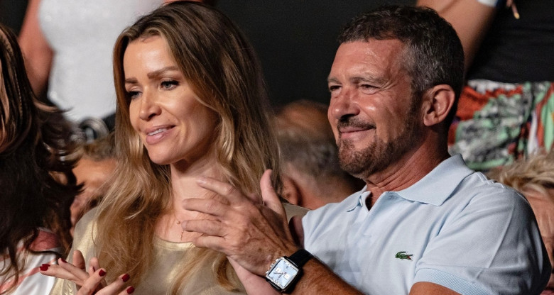 Antonio Banderas and Nicole Kimpel together with their twin sister Barbara Kimpel and her boyfriend the French actor Frederic Lerner enjoy the concert in Marbella Starlite of the famous Spanish singer-songwriter Joan Manuel Serrat