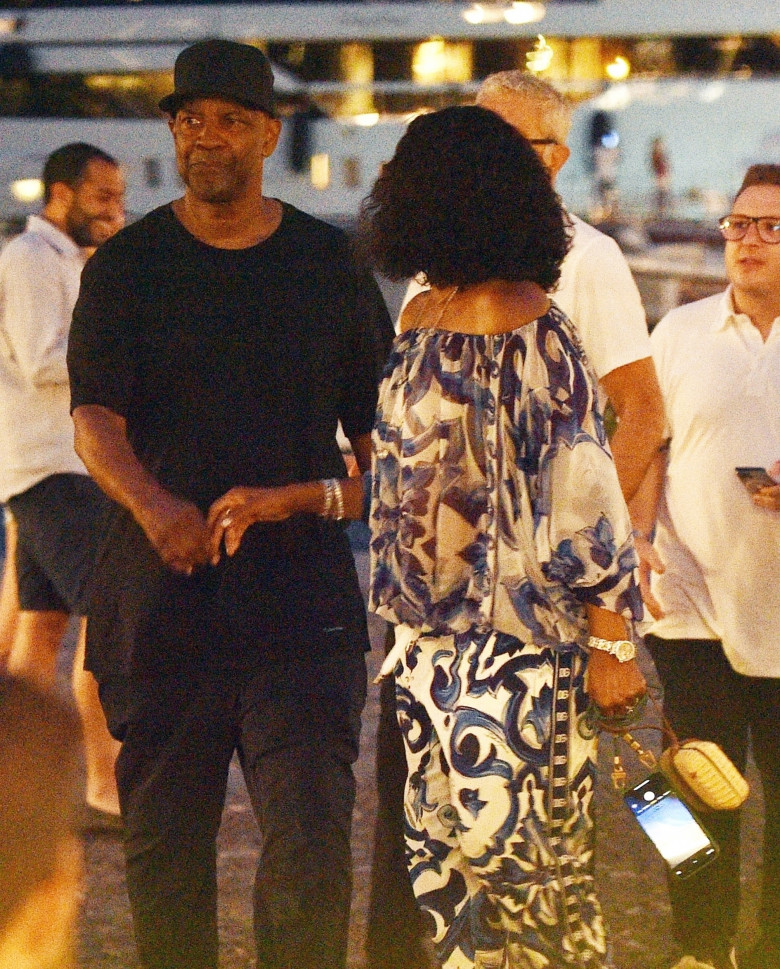 *EXCLUSIVE* Denzel Washington and his wife Pauletta Washington enjoy a dinner date at the Puny restaurant in Portofino