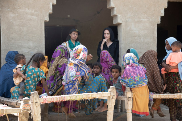 Angelina Jolie în Pakistan/ Profimedia
