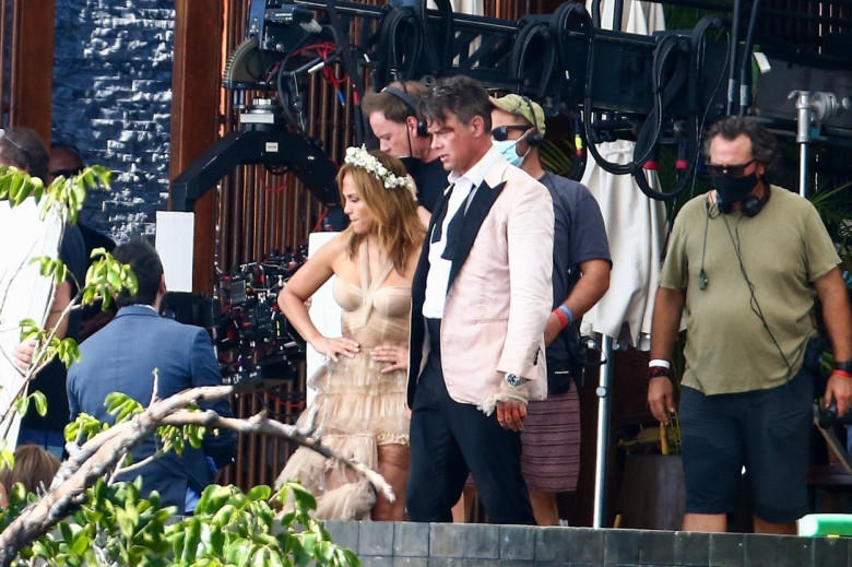 Jennifer Lopez și Josh Duhamel, în Shotgun Wedding