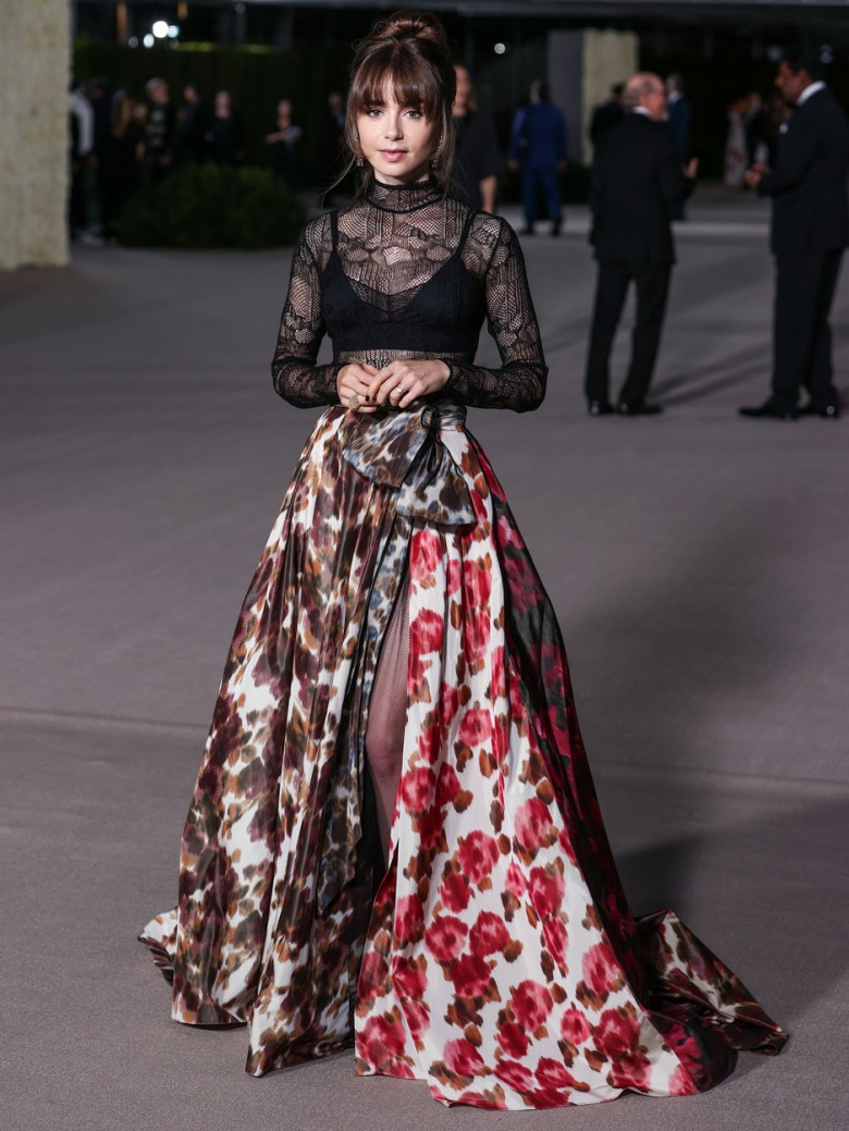 Lily Collins la Academy Museum Gala/ Profimedia